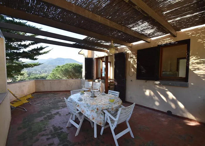 Vela - Spazi Esterni, Terrazze, Posti Auto Appartamento Procchio (Isola d'Elba)