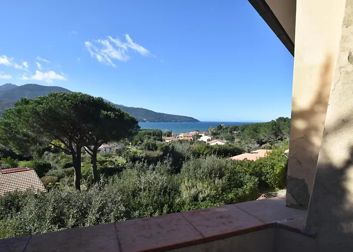 Vela - Spazi Esterni, Terrazze, Posti Auto Appartamento Procchio (Isola d'Elba)