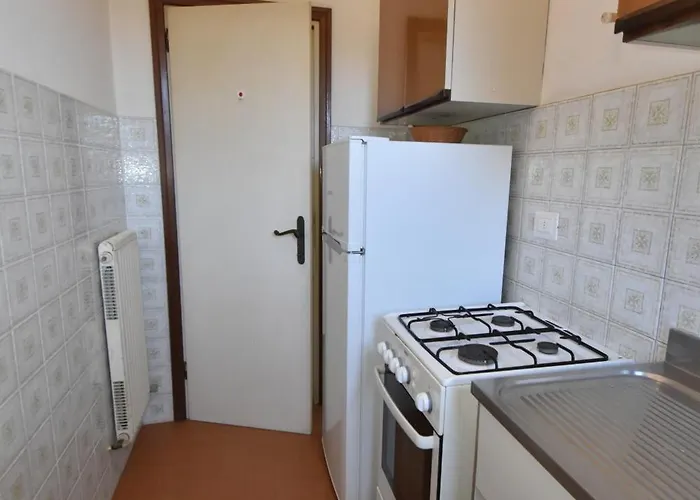 Vela - Spazi Esterni, Terrazze, Posti Auto * Procchio (Isola d'Elba)